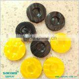 2016 New Design Wooden Backgammon Pieces in Black and Yellow