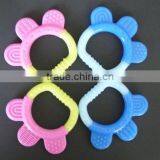Food Grade Rabbit Head Two Colors Silicone Teether thumbnail-1