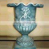 Garden Urn thumbnail-1