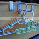 Hooks thumbnail-1