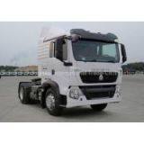 Sinotruk China HOWO 6X4 Low Price Tractor Truck thumbnail-3