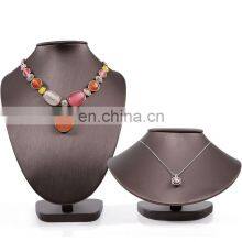 Cheap Brushed Pu Leather Model Neck Necklace Display Stand Jewelry Pendant Frame Window Necklace Bust Jewelry Display Props