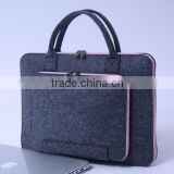 Wholesale China manufacturer fashion felt Material laptop bag with big zipper pocket