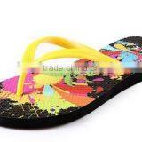 China Summer Fashion Graffit Latest Women PE Flip Flops thumbnail-3
