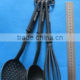 115044 NYLON KITCHEN TOOLS