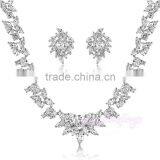 Flower Design Wedding Women Gold Zircon Jewelry Set thumbnail-1