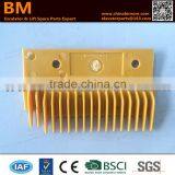 DSA2000168-Left ,Escalator Comb Plate 146*95*90 Yellow Plastic thumbnail-2