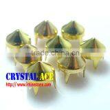 Gold Cone Stud With 4 Prongs in China Wholesale Market thumbnail-2