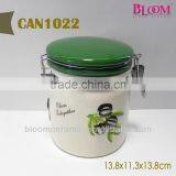 Porcelain Decorative Sealed Jar thumbnail-1