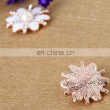 Snowflake Pearl Crystal Rhinestones Christmas Decoration Applique Strass Para Artesanato Buckle Button Hair Bag Shoe Accessories thumbnail-4