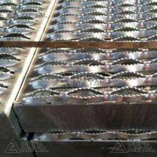 Perforated Steel Grating Diamond-Strut Safety Grating Perforated Steel Grating thumbnail-2
