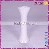 White Ceramic Heart Shaped Home Decoration Vase thumbnail-3