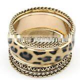 Fashion Trending Products Gold Jewellery Leopard Texture Bangles                        
                                                Quality Choice