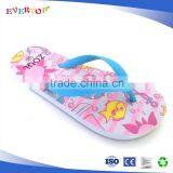 2016 Wholesale Fashion Little Girl Slipper Hot Selling Customized Colors and Design Beach Shoes