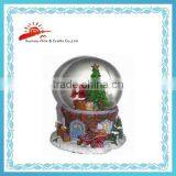 Fancy Design Resin Christmas Snow Globe thumbnail-3