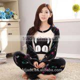 Wholesale Women's Pajama Suits Winter Thickening Coral Fleece Girl Pullover Sleepwear thumbnail-2