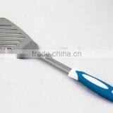 PP+TPR Material Handle Type Cooking Tool Stainless Steel Frying Turner With Gear Edge