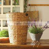 Home Decoration Round Water Hyacinth Storage Basket With Lid thumbnail-1
