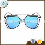 2016 Super Lovers Poly Polarized Sunglasses Metal Hollow Out V Glasses Frame Color Film Sunglasses thumbnail-1