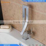 Beelee QH0722C Chrome Finish Single Handle Single Hole Bathroom Waterfall Basin Mixer Vessel Faucet Tap thumbnail-1