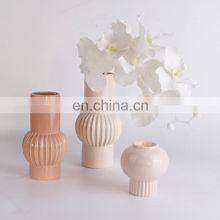Amazon Hot Sale Wholesale China Pink Delicate Christmas Ball Flower Decorative Vases Wholesale Vase Home Ceramic Decor for Table thumbnail-1