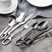 Set of 4 Pieces Silver Colored Stainless Steel Knife Fork Spoon Quality Tableware Cutlery Set With Hook Handle thumbnail-2