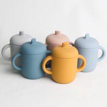 Weiqi Manufacturer Baby Sippy Cup Silicone Kids Feeding Cup With Lid thumbnail-3