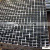 Hot Dipped Galvanized Steel Bar Grating Weight With Good Strength Large Carrying Capacity