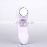 Home Use Battery Operated Skin Scrubber Iontophoresis Machine thumbnail-3