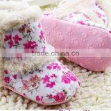 Top Quality Soft Handmade Crochet Baby Shoes thumbnail-3