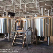 5000L Large Scale Beer Brewing Equipment Vertical Type Polished Surface thumbnail-2