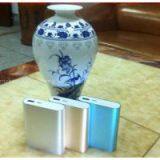 2015 Best Quality Colorful Smart Mobile 18650 Battery Power Bank thumbnail-3