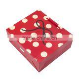 China Colored Red Corrugated Box for Wedding Gift Packaging thumbnail-3