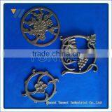 Decorative Powder Coated Wrought Iron Gate Ornaments Fence Spears/Temporary Picket Fence thumbnail-4