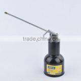 China Quite Pipe Threading Machine Oiler Hand Operate Oiler Pump Oiler Oil Bucket thumbnail-2