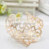 American Stylish Twist Heart Shape Hollow Bangle,women Gift Gold Bangles Wholesale thumbnail-2