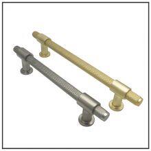 Fancy Knurled Pegangan Dan Kenop Tarik Laci Lemari Aluminium Furnitur Warna Ganda thumbnail-1