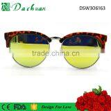 High Quality Good Sale Round Polarized Plastic Bamboo Sunglasses With 100% Natural Bamboo Temple thumbnail-6