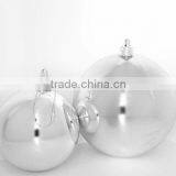 Cheap LARGE SHINY SILVER 200MM PLASTIC CHRISTMAS BALL 8" DIAMETER OUTDOOR ORNAMENT thumbnail-3