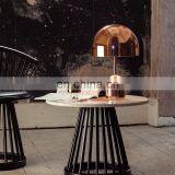 Современный ночник из металла с розовым золотом для гостиной thumbnail-2