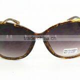 Wholesale Price Fashion Women Sunglasses With Flower Shaped Diamond thumbnail-3