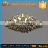 China Classic Style Gold Zinc Alloy Bridal Hair Accessories Wedding Hair Comb thumbnail-2