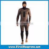 Simulation Skin Printing Stealth 5mm Neoprene Mens Spear Fishing Suits With Hooded