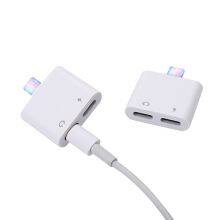 Dropshipping Phone Adapter Dual Audio Charging Earphone Adapter Mini Ios Aux Headphone Jack Adapter For Lightning For IPhone