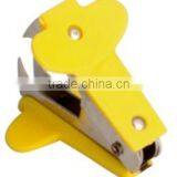 Mini plastic colored staple remover