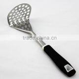 2016 Hot Sale Kitchen Utnesil Stainless Steel Potato Masher With Plastic Long Handle