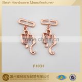 F1031 fashion design clothing accessory metal hang tag