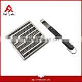 Bbq Stainless Steel Pizza Knife With Wooden Round Handle thumbnail-4