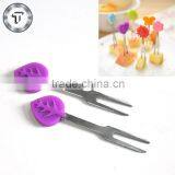 FDA Standard Leaf Shape Buffet Bulk Stainless Steel Fork thumbnail-1