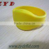 UHF RFID Cheap Plain Silicone Wristband thumbnail-1